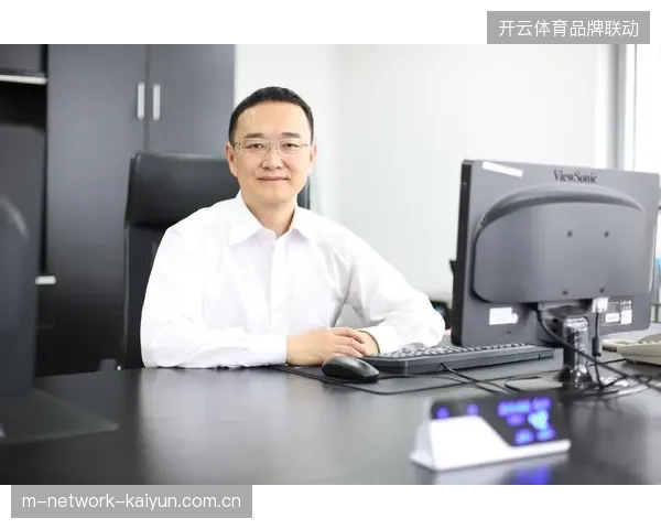 刘鹏教练打造高效攻防体系，上海男篮常规赛胜率超九成统治联盟